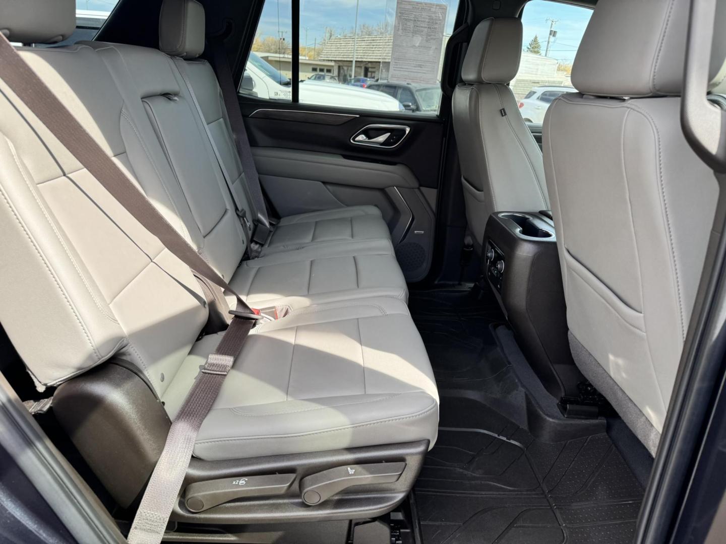 2022 Ash Grey /Tan Chevrolet Tahoe Z71 (1GNSKPKL2NR) with an 6.2L V8 OHV 16V engine, 10A transmission, located at 116 5th Avenue South, Lewistown, MT, 59457, 47.063877, -109.427879 - Big, bold, and built to go beyond the pavement—this 2022 Chevrolet Tahoe Z71 4WD with the Off-Road Capability and Off-Road Performance Packages is the full-size SUV that does it all. Powered by a strong V8 engine, it delivers the kind of performance and towing capability you expect, with the added - Photo#8