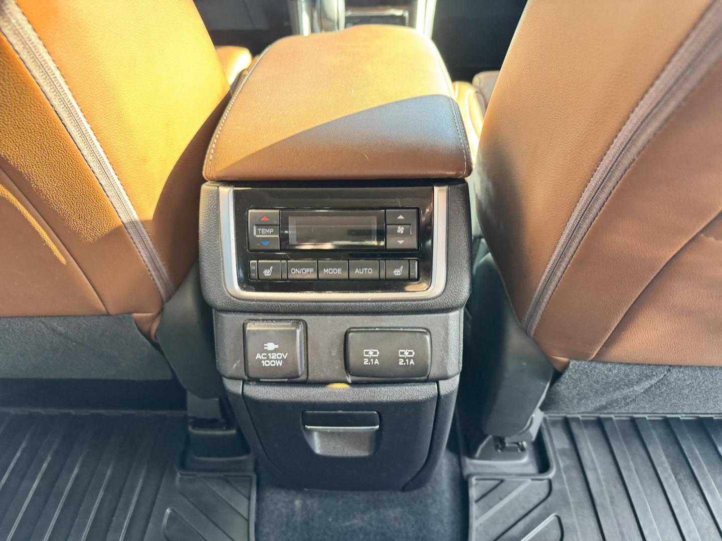 2022 WHITE /Brown Subaru Ascent Touring (4S4WMARD4N3) with an 2.4L L4 DOHC 16V engine, CVT transmission, located at 116 5th Avenue South, Lewistown, MT, 59457, 47.063877, -109.427879 - Photo#9