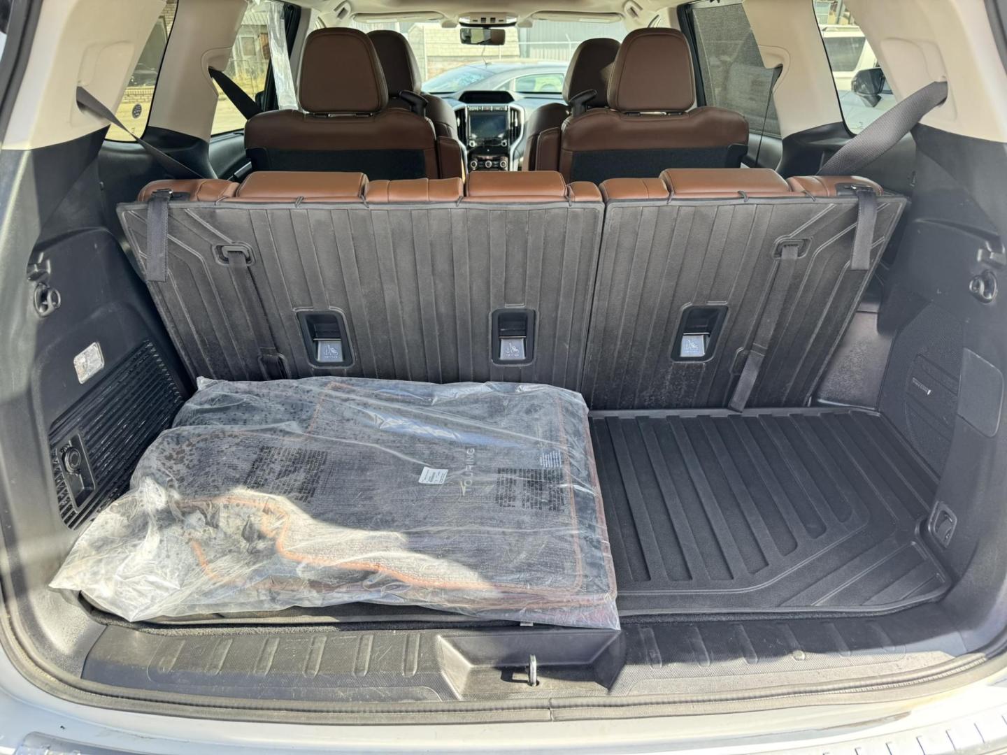 2022 WHITE /Brown Subaru Ascent Touring (4S4WMARD4N3) with an 2.4L L4 DOHC 16V engine, CVT transmission, located at 116 5th Avenue South, Lewistown, MT, 59457, 47.063877, -109.427879 - Photo#11