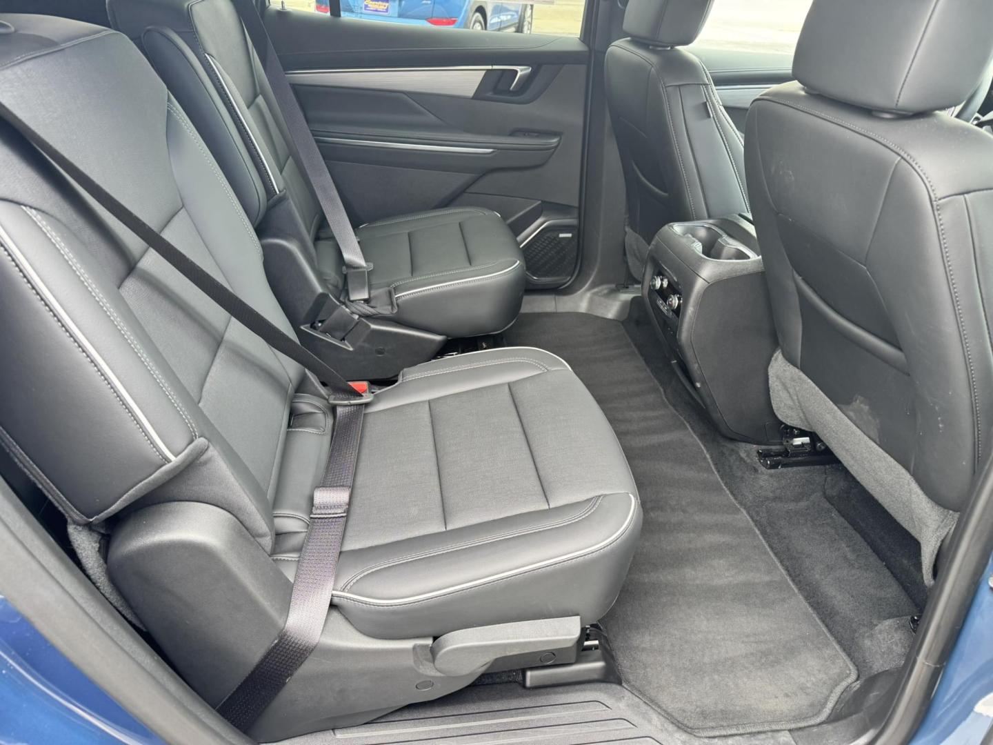 2025 Blue /Black Buick Enclave Preferred AWD (5GAEVARS7SJ) with an 2.5L L4 DOHC 16V TURBO engine, 9A transmission, located at 116 5th Avenue South, Lewistown, MT, 59457, 47.063877, -109.427879 - The completely redesigned 2025 Buick Enclave Preferred AWD delivers the perfect mix of space, comfort, and modern technology in a sleek, upscale package. Powered by a smooth and efficient turbocharged engine paired with a refined automatic transmission, this all-wheel-drive SUV is built to handle Mo - Photo#8