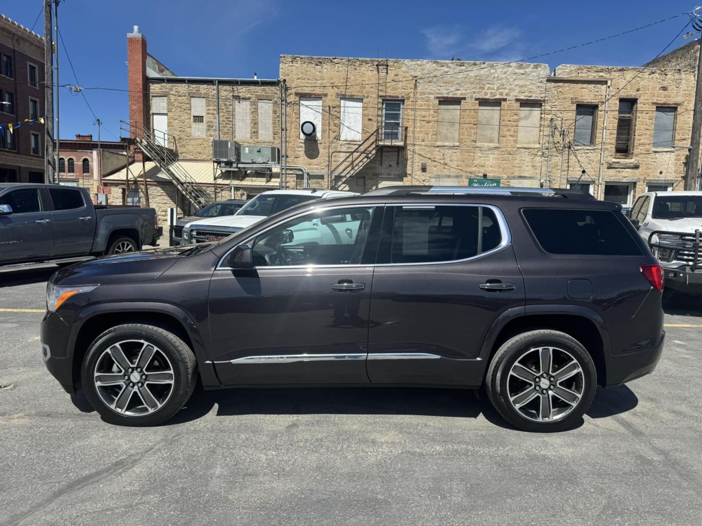 2018 Grey /Black GMC Acadia Denali AWD (1GKKNXLS5JZ) with an 3.6L V6 DOHC 24V engine, 6A transmission, located at 116 5th Avenue South, Lewistown, MT, 59457, 47.063877, -109.427879 - Step into refined capability with this 2018 GMC Acadia Denali AWD. Powered by a strong 3.6L V6 engine, this SUV delivers smooth performance and confident handling in all driving conditions. The Denali trim brings premium styling and top-tier features, making every drive comfortable and enjoyable. I - Photo#5
