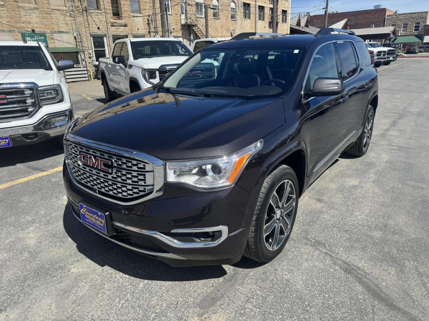 2018 Grey /Black GMC Acadia Denali AWD (1GKKNXLS5JZ) with an 3.6L V6 DOHC 24V engine, 6A transmission, located at 116 5th Avenue South, Lewistown, MT, 59457, 47.063877, -109.427879 - Step into refined capability with this 2018 GMC Acadia Denali AWD. Powered by a strong 3.6L V6 engine, this SUV delivers smooth performance and confident handling in all driving conditions. The Denali trim brings premium styling and top-tier features, making every drive comfortable and enjoyable. I - Photo#6