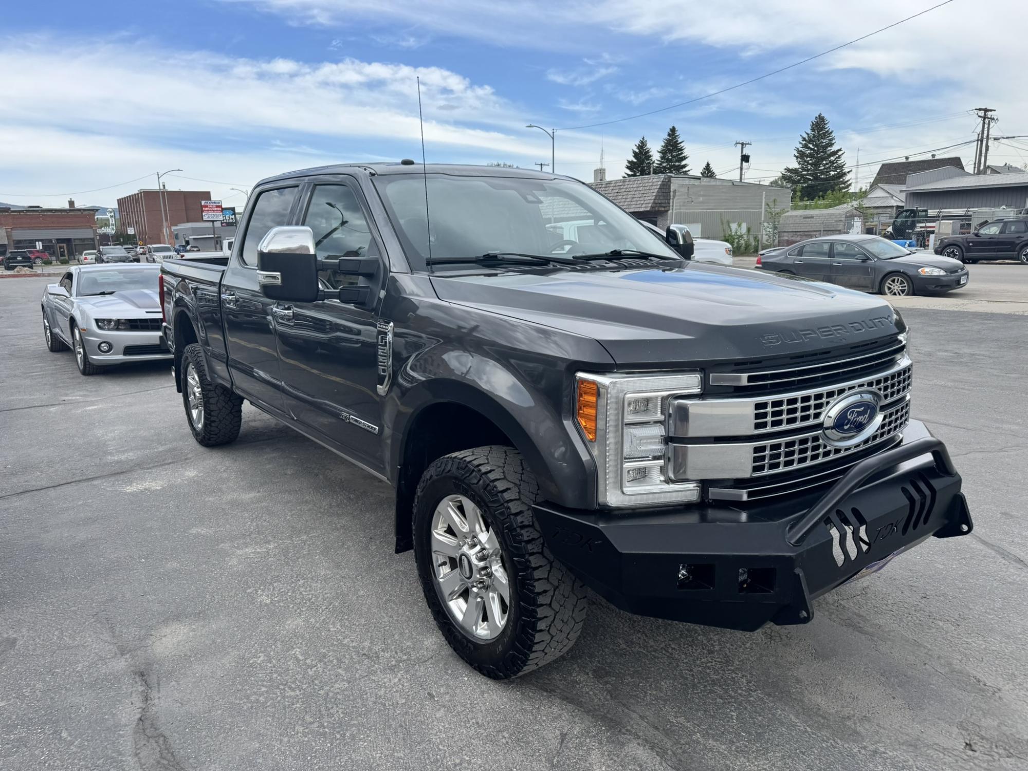 photo of 2017 Ford F-250 SD King Ranch Crew Cab Long Bed 4WD