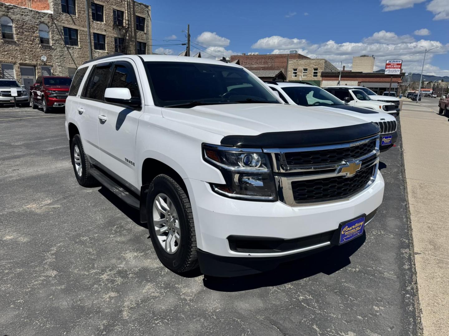 2015 Chevrolet Tahoe's photo