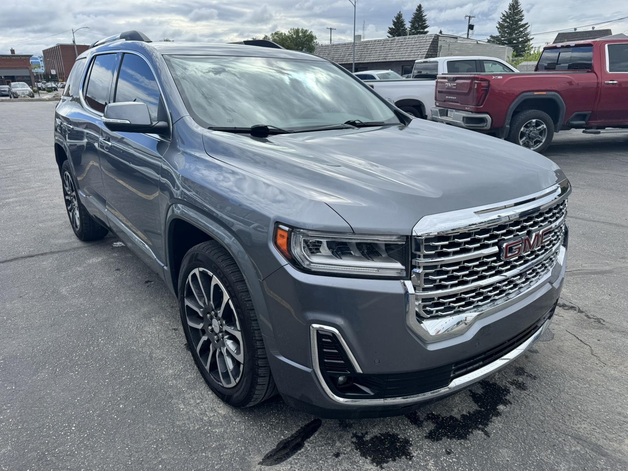 photo of 2020 GMC Acadia Denali AWD