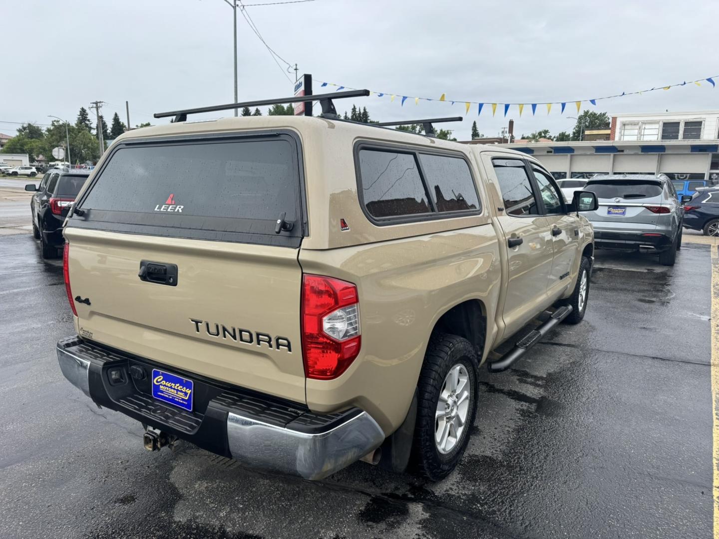 2019 Tan /Grey Toyota Tundra SR5 5.7L V8 CrewMax 4WD (5TFDY5F10KX) with an 5.7L V8 DOHC 32V engine, 6A transmission, located at 116 5th Avenue South, Lewistown, MT, 59457, 47.063877, -109.427879 - Built to work hard and engineered to last, this 2019 Toyota Tundra SR5 CrewMax 4WD is ready for whatever comes your way. Powered by Toyota's legendary 5.7L i-Force V8, this full-size pickup delivers strong towing capability, dependable performance, and the durability that has made the Tundra a favor- Photo#2