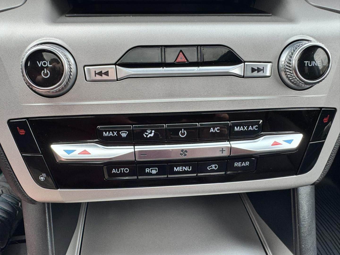 2023 Grey /Black Ford Explorer XLT AWD (1FMSK8DH3PG) with an 2.3L L4 DOHC 16V engine, 10A transmission, located at 116 5th Avenue South, Lewistown, MT, 59457, 47.063877, -109.427879 - With only 4,800 miles, this 2023 Ford Explorer XLT is an incredible opportunity to own a like-new SUV without the new vehicle price. Combining bold styling, impressive capability, and a spacious interior, it's ready for family road trips, daily commuting, and everything in between. Inside, you'll f- Photo#25