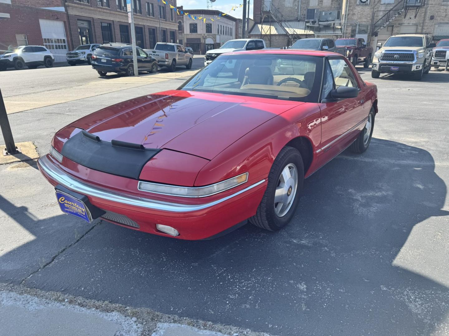 1990 Red /Tan Buick Reatta Coupe (1G4EC13C6LB) with an 3.8L V6 12V engine, 4A OD transmission, located at 116 5th Avenue South, Lewistown, MT, 59457, 47.063877, -109.427879 - Check out this local consignment! You don't see these anymore, cheap fun!- Photo#1