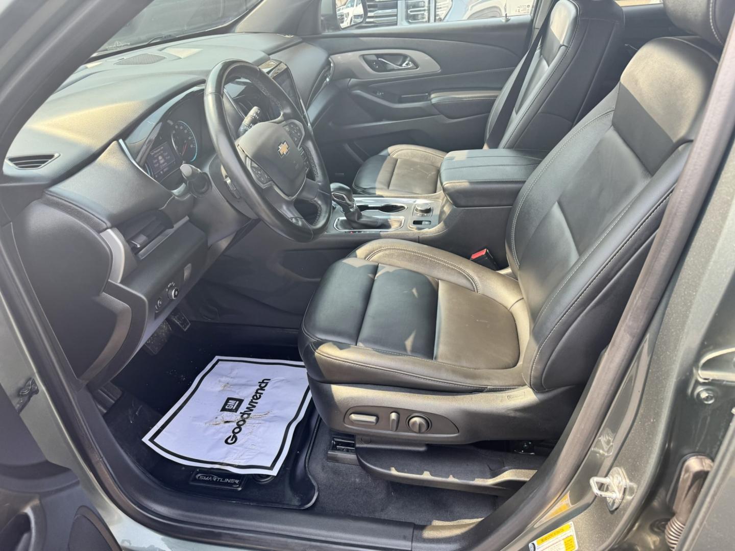 2023 Grey /Black Chevrolet Traverse LT Feather AWD (1GNEVHKW2PJ) with an 3.6L V6 DOHC 24V engine, 9A transmission, located at 116 5th Avenue South, Lewistown, MT, 59457, 47.063877, -109.427879 - Need room for the whole family without sacrificing comfort or capability? Check out this 2023 Chevrolet Traverse LT AWD with leather! This GM lease return has been well cared for and offers the peace of mind of a late-model SUV packed with the features today's drivers want. Inside you'll find premi- Photo#13
