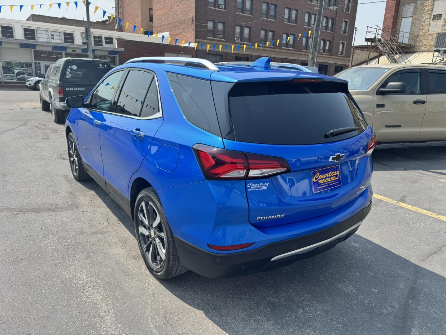 2024 Blue /Black Chevrolet Equinox Premier AWD (3GNAXXEG8RL) with an 1.5L L4 DOHC 16V TURBO engine, 6A transmission, located at 116 5th Avenue South, Lewistown, MT, 59457, 47.063877, -109.427879 - Looking for a like-new SUV with all the latest technology, premium comfort, and all-weather confidence? This 2024 Chevrolet Equinox Premier AWD checks all the boxes! Powered by a fuel-efficient 1.5L turbocharged engine and equipped with All-Wheel Drive, this Equinox delivers a smooth, confident rid- Photo#4
