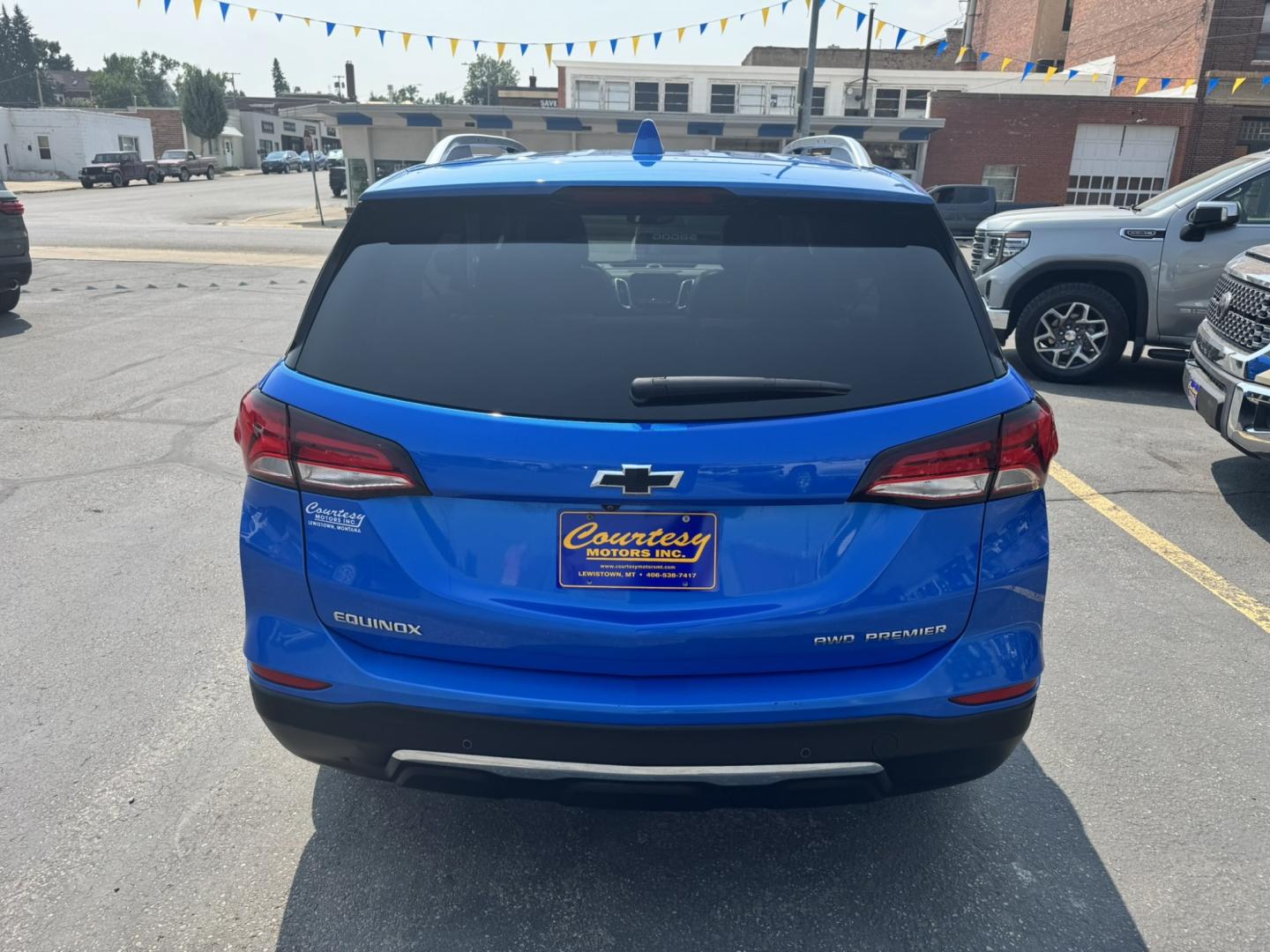 2024 Blue /Black Chevrolet Equinox Premier AWD (3GNAXXEG8RL) with an 1.5L L4 DOHC 16V TURBO engine, 6A transmission, located at 116 5th Avenue South, Lewistown, MT, 59457, 47.063877, -109.427879 - Looking for a like-new SUV with all the latest technology, premium comfort, and all-weather confidence? This 2024 Chevrolet Equinox Premier AWD checks all the boxes! Powered by a fuel-efficient 1.5L turbocharged engine and equipped with All-Wheel Drive, this Equinox delivers a smooth, confident rid- Photo#3