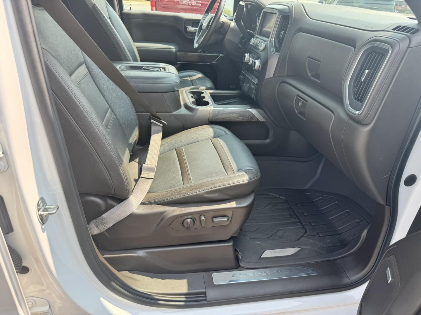2020 GMC Sierra 1500 Denali - Photo 8