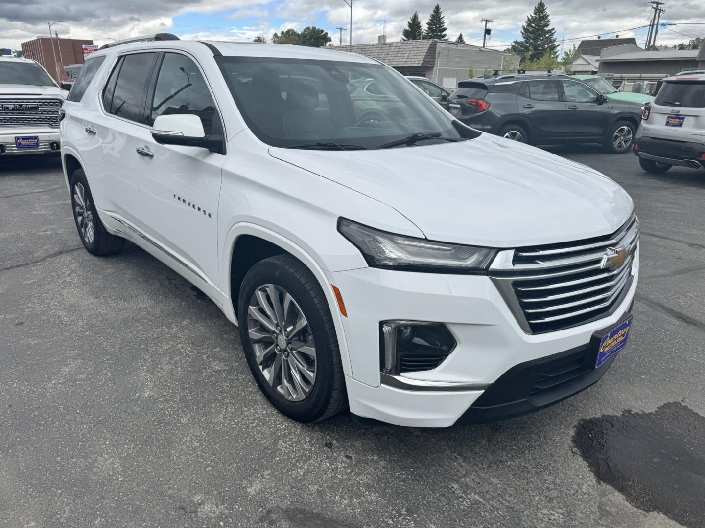 2023 WHITE /Black Chevrolet Traverse Premier AWD (1GNEVKKW9PJ) with an 3.6L V6 DOHC 24V engine, 9A transmission, located at 116 5th Avenue South, Lewistown, MT, 59457, 47.063877, -109.427879 - This 2023 Chevrolet Traverse Premier AWD gives you the perfect combination of luxury, space and all-weather capability. Powered by the proven 3.6L V6 with 310 horsepower and paired with a 9-speed automatic transmission, the Traverse has plenty of power while the AWD system gives you added confidence- Photo#0