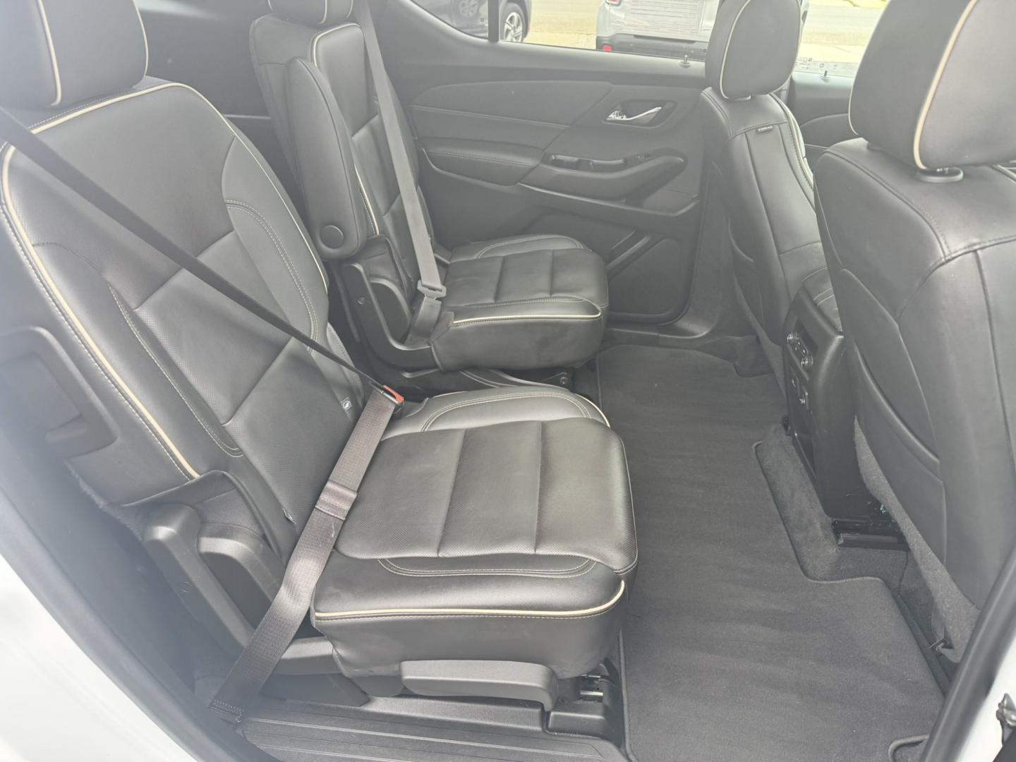 2023 WHITE /Black Chevrolet Traverse Premier AWD (1GNEVKKW9PJ) with an 3.6L V6 DOHC 24V engine, 9A transmission, located at 116 5th Avenue South, Lewistown, MT, 59457, 47.063877, -109.427879 - This 2023 Chevrolet Traverse Premier AWD gives you the perfect combination of luxury, space and all-weather capability. Powered by the proven 3.6L V6 with 310 horsepower and paired with a 9-speed automatic transmission, the Traverse has plenty of power while the AWD system gives you added confidence- Photo#8
