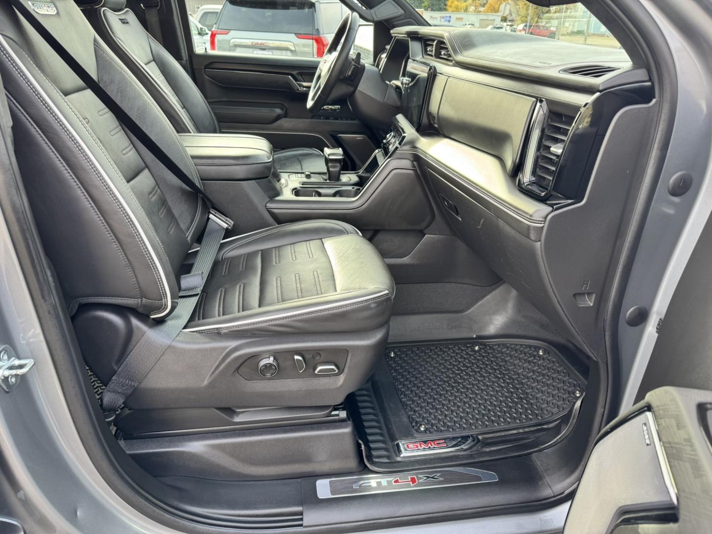 2023 Grey /Black GMC Sierra 1500 AT4X Crew Cab 4WD (3GTUUFEL6PG) with an 6.2L V8 OHV 16V engine, 6A transmission, located at 116 5th Avenue South, Lewistown, MT, 59457, 47.063877, -109.427879 - 2023 GMC Sierra 1500 AT4X Crew Cab 4WD with the 6.2L V8 — this is the Sierra for someone who wants serious capability without giving up luxury. The AT4X takes the already impressive Sierra and adds the hardware and features to make it a legitimate off-road truck while still giving you an upscale,- Photo#8