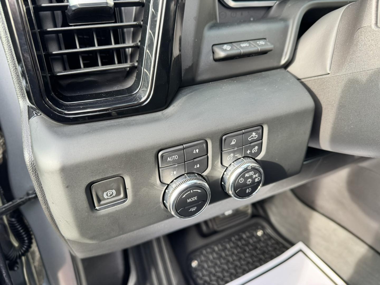 2023 Grey /Black GMC Sierra 1500 AT4X Crew Cab 4WD (3GTUUFEL6PG) with an 6.2L V8 OHV 16V engine, 6A transmission, located at 116 5th Avenue South, Lewistown, MT, 59457, 47.063877, -109.427879 - 2023 GMC Sierra 1500 AT4X Crew Cab 4WD with the 6.2L V8 — this is the Sierra for someone who wants serious capability without giving up luxury. The AT4X takes the already impressive Sierra and adds the hardware and features to make it a legitimate off-road truck while still giving you an upscale,- Photo#16
