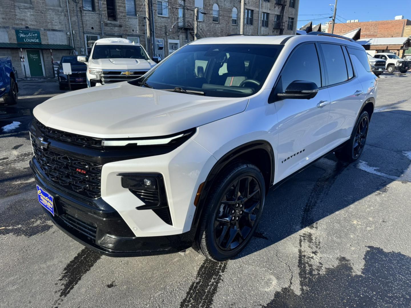 2024 WHITE /Black Chevrolet Traverse RS AWD (1GNEVLKS8RJ) with an 2.5L L4 DOHC 16V TURBO engine, 9A transmission, located at 116 5th Avenue South, Lewistown, MT, 59457, 47.063877, -109.427879 - Check out this sharp 2024 Chevrolet Traverse RS AWD! This well-equipped SUV combines sporty RS styling, impressive performance, and the comfort and technology your family will appreciate. Powered by a 2.5L turbocharged engine paired with an 8-speed automatic transmission, it delivers strong accelera- Photo#6