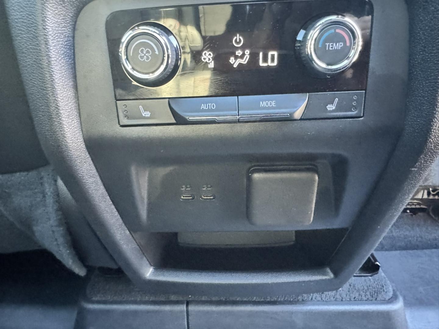 2024 WHITE /Black Chevrolet Traverse RS AWD (1GNEVLKS8RJ) with an 2.5L L4 DOHC 16V TURBO engine, 9A transmission, located at 116 5th Avenue South, Lewistown, MT, 59457, 47.063877, -109.427879 - Check out this sharp 2024 Chevrolet Traverse RS AWD! This well-equipped SUV combines sporty RS styling, impressive performance, and the comfort and technology your family will appreciate. Powered by a 2.5L turbocharged engine paired with an 8-speed automatic transmission, it delivers strong accelera- Photo#11