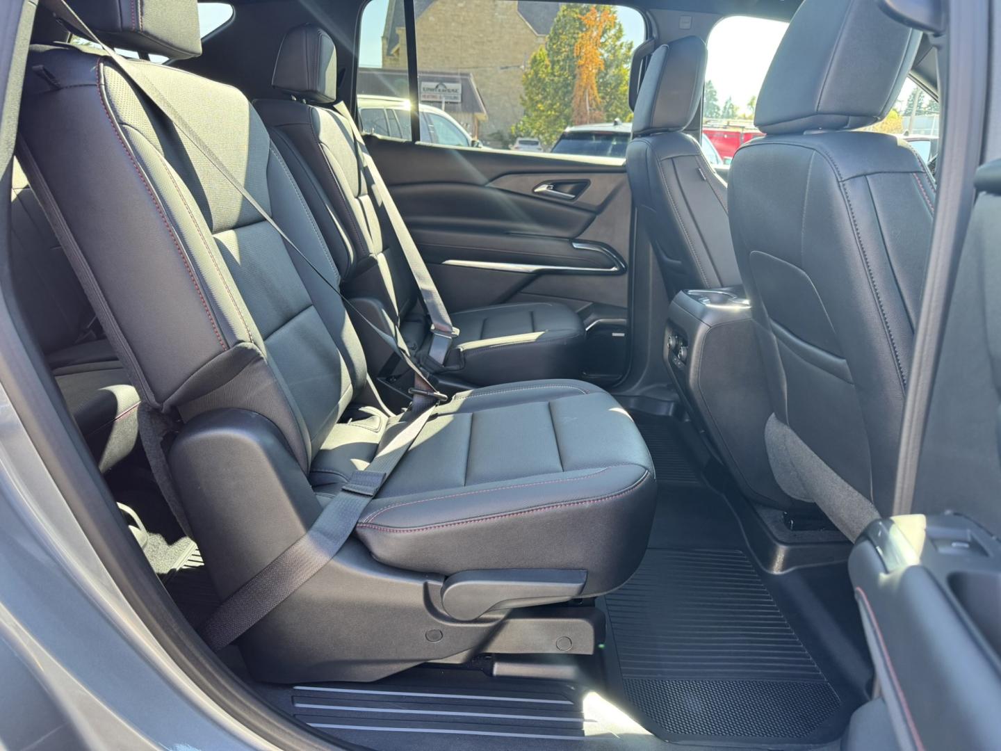 2026 Grey /Black Chevrolet Traverse Z71 (1GNEVJKS1TJ) , located at 116 5th Avenue South, Lewistown, MT, 59457, 47.063877, -109.427879 - Check out this sharp 2026 Chevrolet Traverse Z71 AWD! With rugged Z71 styling, impressive turbocharged performance, and plenty of room for the whole family, this Traverse is ready for daily driving and weekend adventures alike. Powered by a 2.5L turbocharged engine paired with an 8-speed automatic t- Photo#8