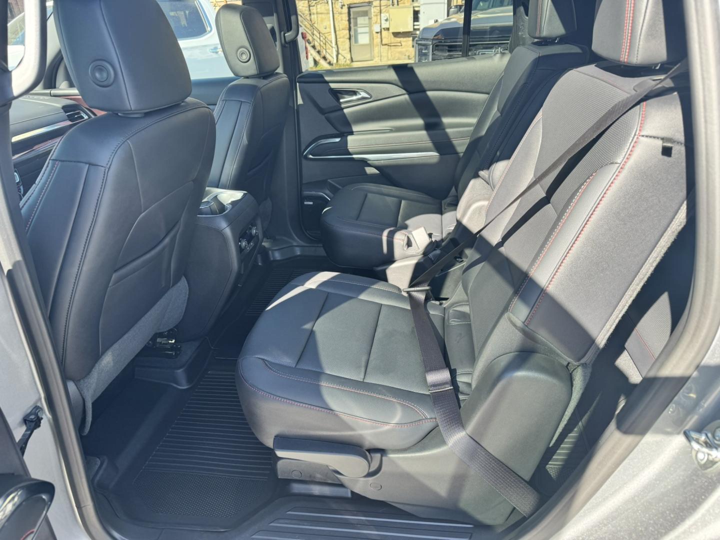 2026 Grey /Black Chevrolet Traverse Z71 (1GNEVJKS1TJ) , located at 116 5th Avenue South, Lewistown, MT, 59457, 47.063877, -109.427879 - Check out this sharp 2026 Chevrolet Traverse Z71 AWD! With rugged Z71 styling, impressive turbocharged performance, and plenty of room for the whole family, this Traverse is ready for daily driving and weekend adventures alike. Powered by a 2.5L turbocharged engine paired with an 8-speed automatic t- Photo#14