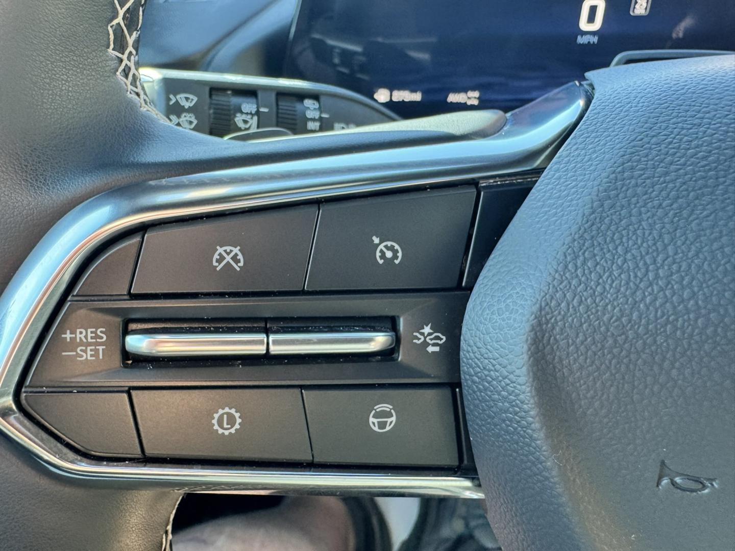 2026 Grey /Black Chevrolet Traverse Z71 (1GNEVJKS1TJ) , located at 116 5th Avenue South, Lewistown, MT, 59457, 47.063877, -109.427879 - Check out this sharp 2026 Chevrolet Traverse Z71 AWD! With rugged Z71 styling, impressive turbocharged performance, and plenty of room for the whole family, this Traverse is ready for daily driving and weekend adventures alike. Powered by a 2.5L turbocharged engine paired with an 8-speed automatic t- Photo#20