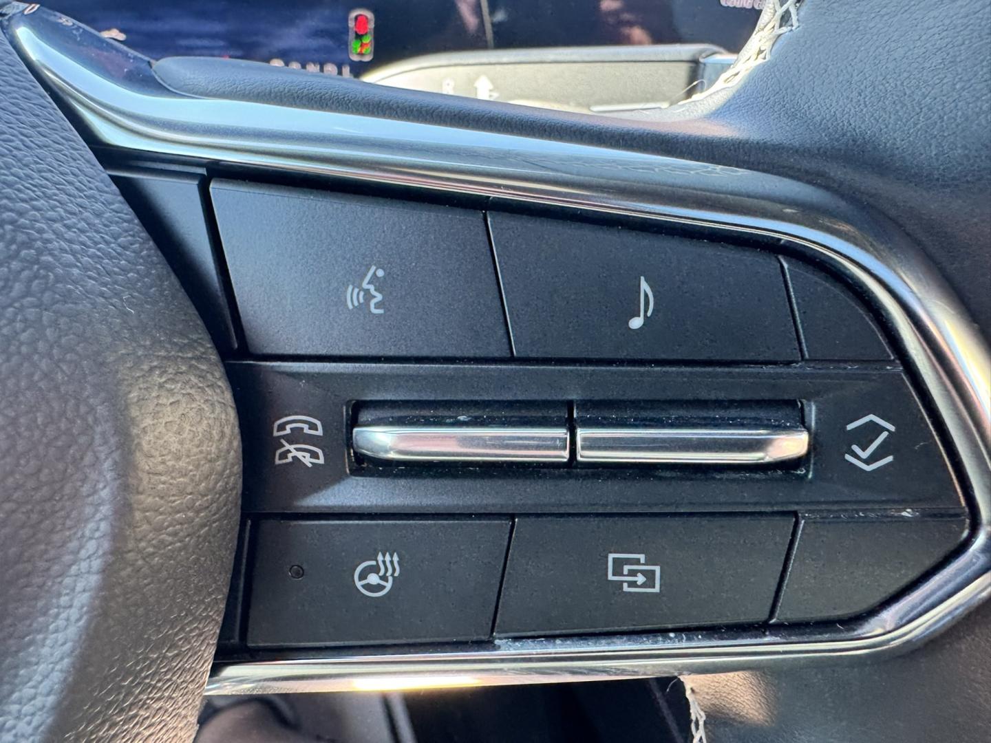 2026 Grey /Black Chevrolet Traverse Z71 (1GNEVJKS1TJ) , located at 116 5th Avenue South, Lewistown, MT, 59457, 47.063877, -109.427879 - Check out this sharp 2026 Chevrolet Traverse Z71 AWD! With rugged Z71 styling, impressive turbocharged performance, and plenty of room for the whole family, this Traverse is ready for daily driving and weekend adventures alike. Powered by a 2.5L turbocharged engine paired with an 8-speed automatic t- Photo#21