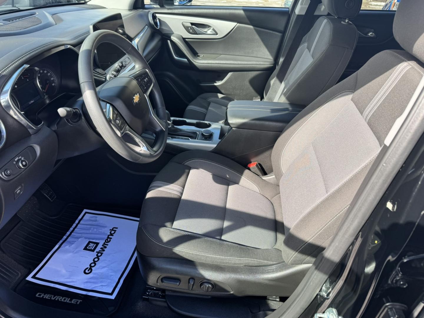 2025 Black /Grey Chevrolet Blazer 2LT AWD (3GNKBHR46SS) with an 2.0L L4 DOHC 16 TURBO engine, 9A transmission, located at 116 5th Avenue South, Lewistown, MT, 59457, 47.063877, -109.427879 - Check out this sharp 2025 Chevrolet Blazer 2LT AWD! With bold styling, sporty performance, and a comfortable, well-equipped interior, this Blazer is a great choice for anyone looking for a versatile SUV that stands out from the crowd. Powered by a 2.0L turbocharged engine paired with a 9-speed autom- Photo#12
