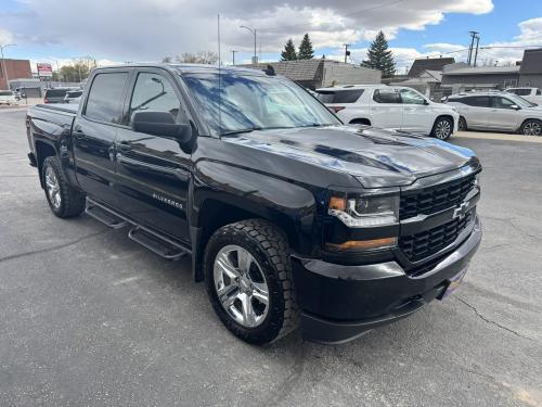 2018 Chevrolet Silverado 1500 Custom Crew Cab 4WD