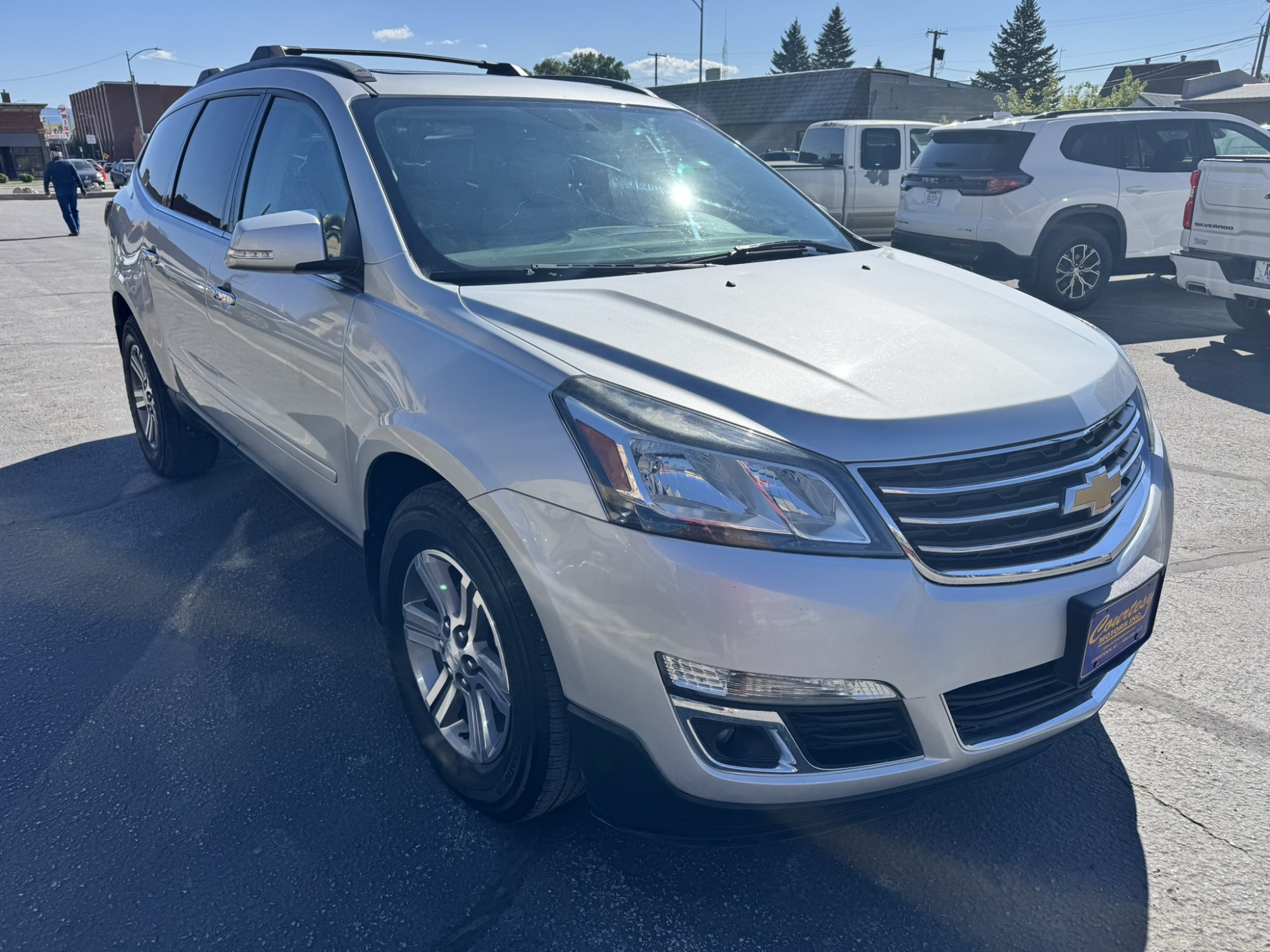 photo of 2017 Chevrolet Traverse 2LT AWD