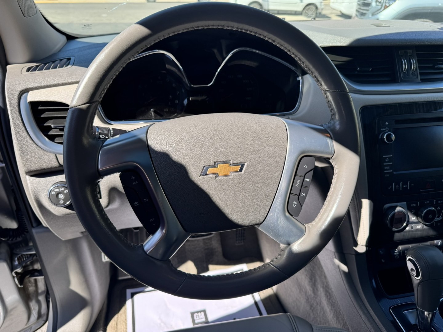 2017 SILVER /Grey Chevrolet Traverse 2LT AWD (1GNKVHKD1HJ) with an 3.6L V6 DOHC 24V engine, 6A transmission, located at 116 5th Avenue South, Lewistown, MT, 59457, 47.063877, -109.427879 - Clean Car Fax on this 2017 Chevrolet Traverse LT AWD! Loaded with heated leather, dual sunroofs, Bluetooth, On Star, XM Radio, and more! Don't let this 2017 Chevrolet Traverse AWD LT get away!- Photo#17