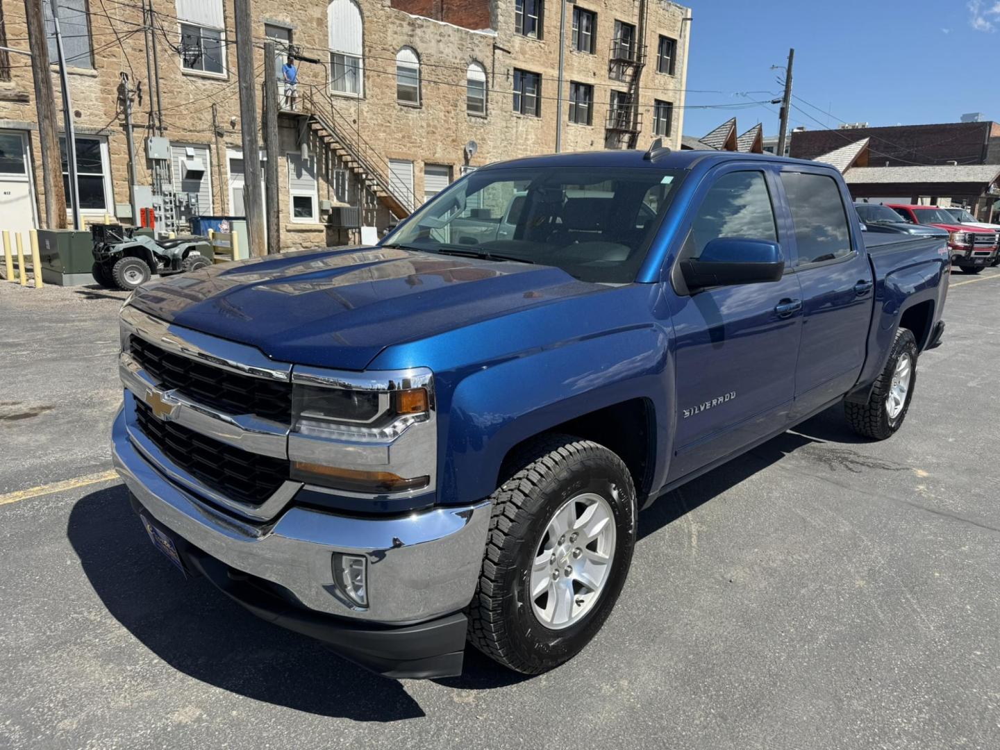 2016 BLUE /Grey Chevrolet Silverado 1500 LT Crew Cab 4WD (3GCUKRECXGG) with an 5.3L V8 OHV 16V engine, 6A transmission, located at 116 5th Avenue South, Lewistown, MT, 59457, 47.063877, -109.427879 - Clean Car Fax on this 2016 Chevrolet Silverado LT Crew Cab 4WD! Power driver seat, heated front seats, Navigation, Keyless Entry, remote start, tow package, heated exterior mirrors, ALL STAR EDITION * TRAILERING EQUIPMENT PKG INCL AUTO LOCKING REAR DIFFERENTIAL * PWR SEAT ADJUSTER, DRIVER * LED FRO - Photo#6